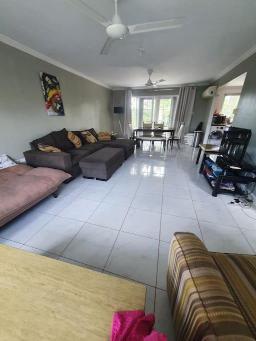 Вілла Townhouse By The Bay, Little Bay Country Club ,Negril Orange Bay Екстер'єр фото
