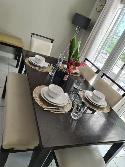 Вілла Townhouse By The Bay, Little Bay Country Club ,Negril Orange Bay Екстер'єр фото